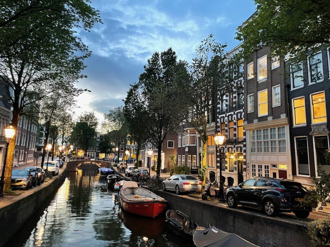 初めてのアムステルダム。
